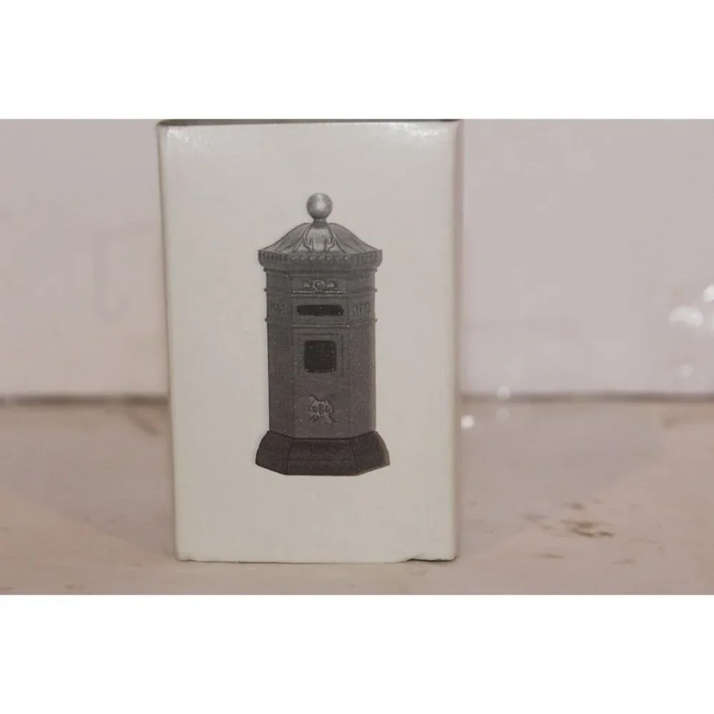 Dept 56 Dickens Village - English Post Box